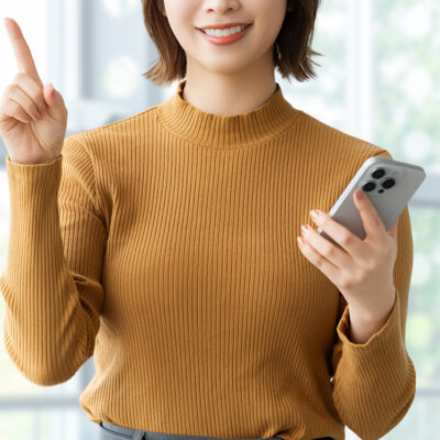 スマホだけで始められたガールズチャットの在宅副業